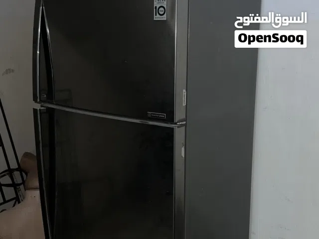 تلاجه LG واقفه