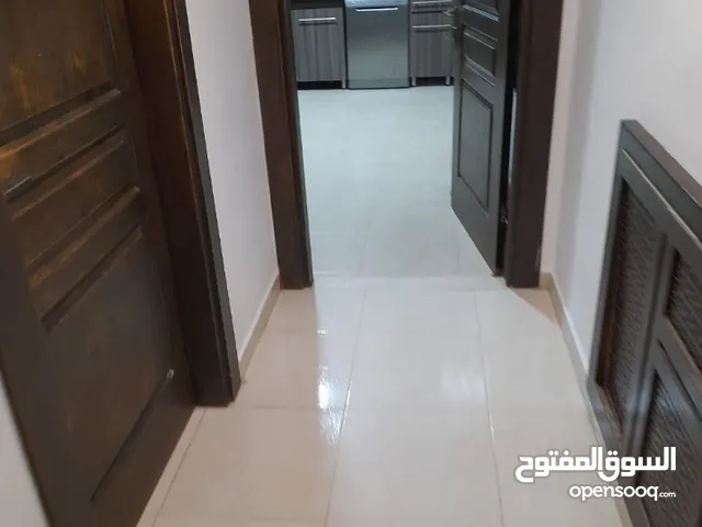 شقه فاخره للبيع بسعر لقطه في الفحيص