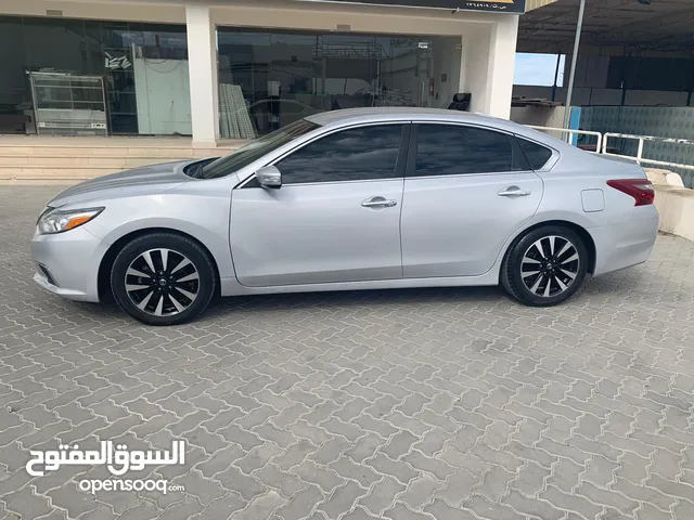 Used Nissan Altima in Al Batinah