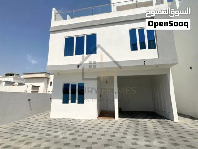 4+1 Bedroom Villa For Rent in MQ / فيلا للإيجار داخل مجمع في MQ – مسقط