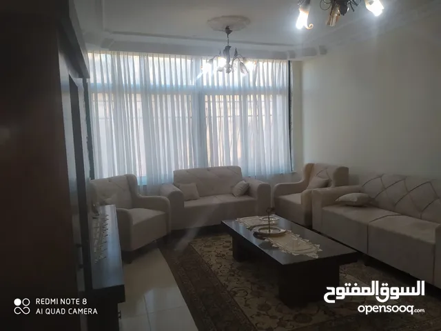 130 m2 3 Bedrooms Apartments for Rent in Ramallah and Al-Bireh Baten AlHawa