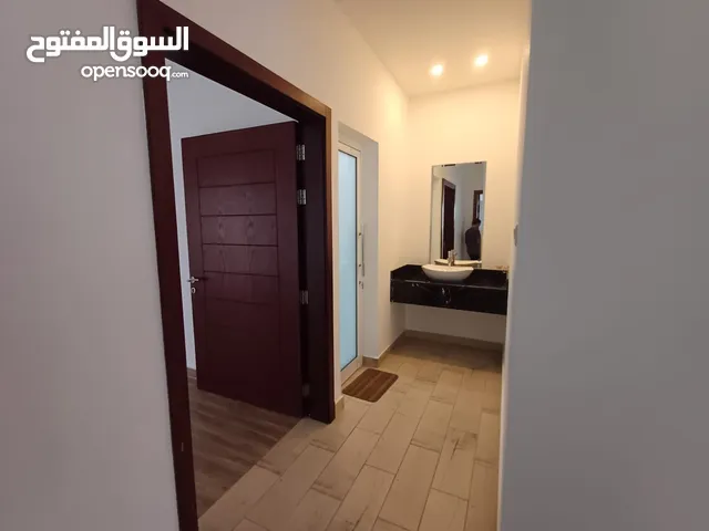 200m2 2 Bedrooms Apartments for Rent in Central Governorate Tubli
