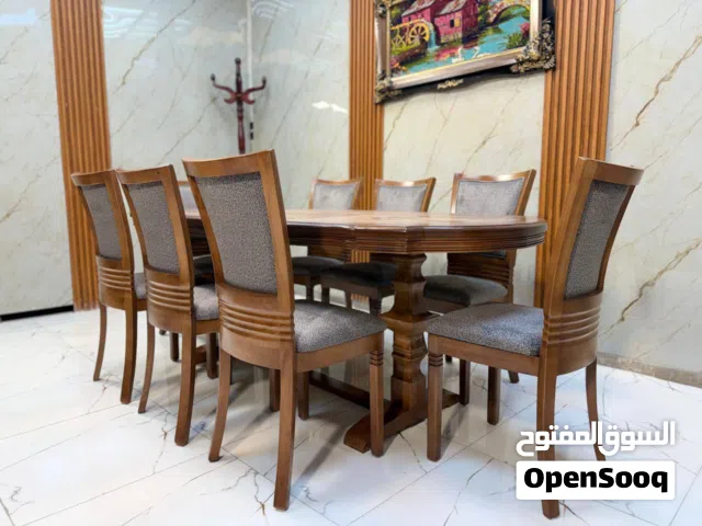 ميز طعام خشب درجة اولى لاصحاب الذوق الرفيع... السعر حسب عدد المقاعد... للحجز والاستفسار راسلونا وتسا