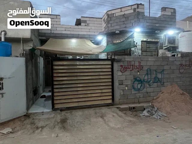 150 m2 2 Bedrooms Townhouse for Sale in Basra Tannumah