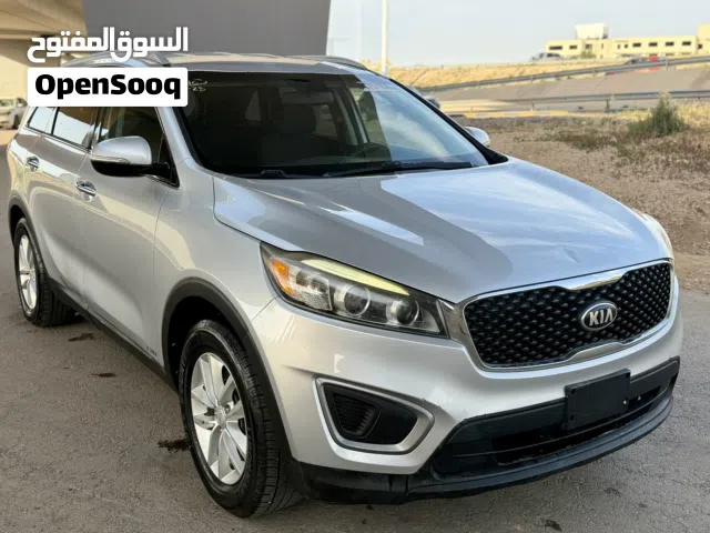 Used Kia Sorento in Benghazi
