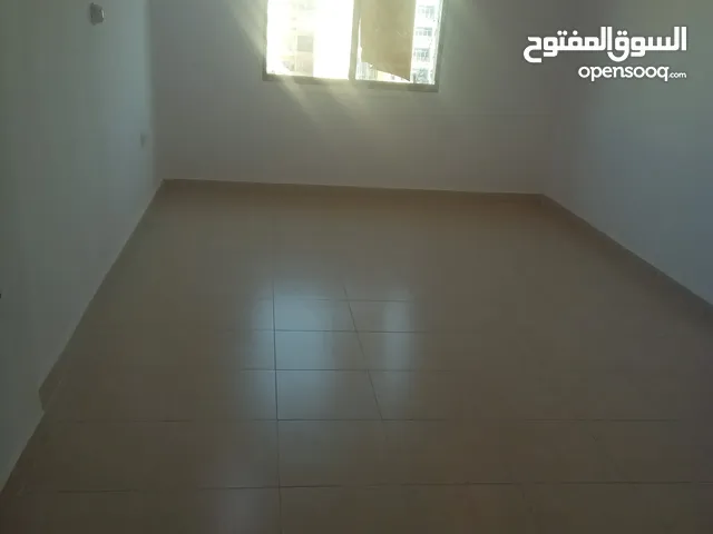 65 m2 2 Bedrooms Apartments for Rent in Hawally Other