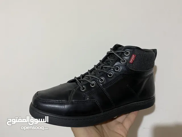 Black Levi’s shoes limited edition