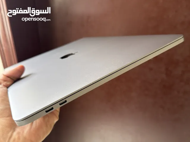 MacBook Pro 2019 model A1990 original