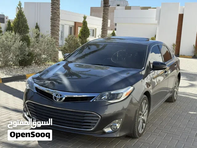 2015 تويوتا افالون XLE