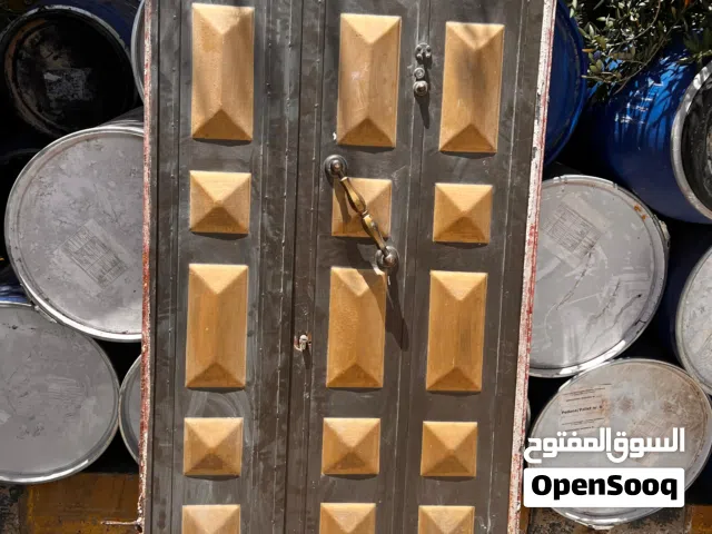 باب حديد ثقيل 100×200ن للبيع