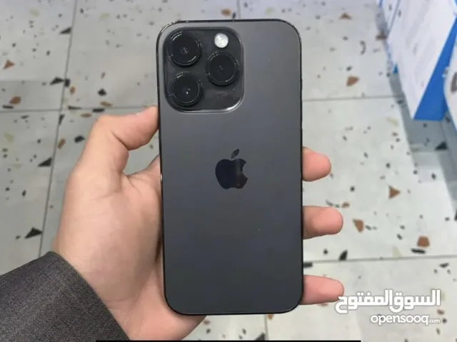 ايفون 14 برو 256 جيجا اسود مع عدد من الكڤرات عرض لاول شخص فقط 2199