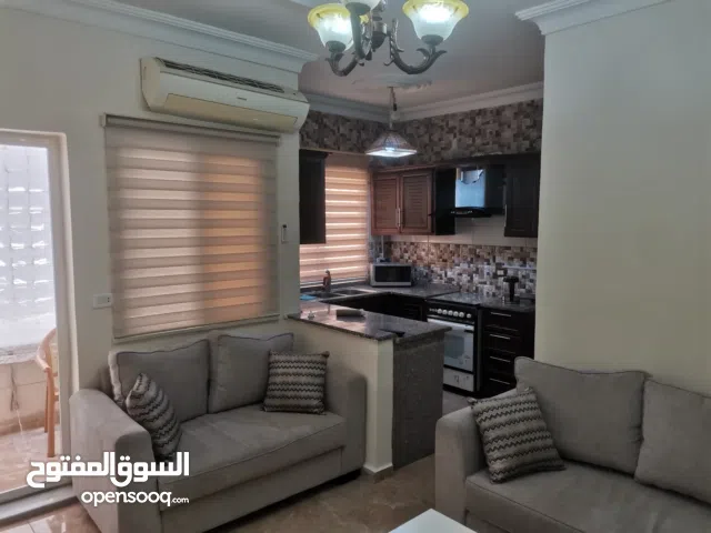 شقه مفروشه للايجار استوديو مفروش للايجار غرفتين نوم وصاله وحمام، 3 كوندشن وجميع الاجهزه الكهربائيه .