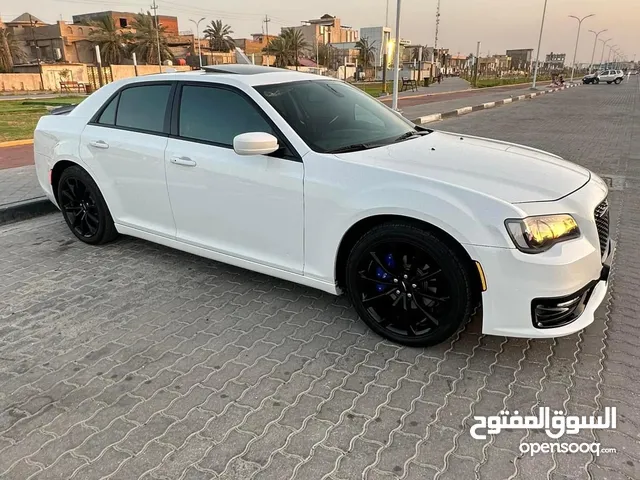 Used Chrysler 300 in Basra