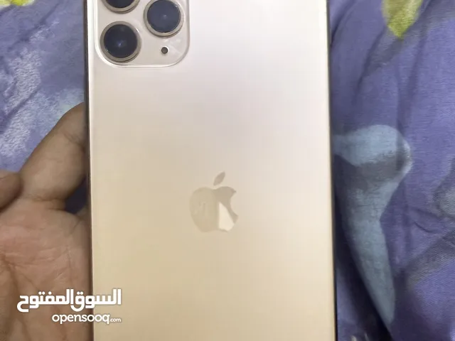 Apple iPhone 11 512 GB in Jeddah