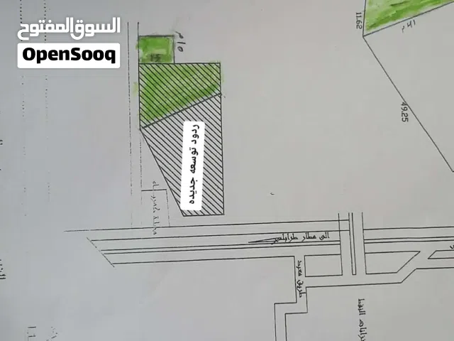 قطعه ارض تجاريه علي رئيسي طريق مطار بقرب من دار الشفرليت مساحه ارض 821 متر واجه ارض علي رئيسي 40