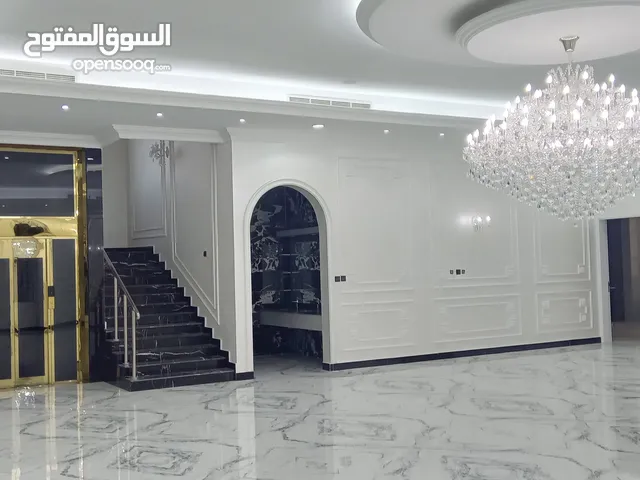 5 m2 More than 6 bedrooms Villa for Sale in Doha Al Aziziyah