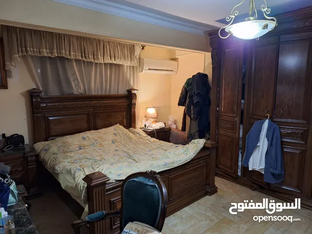 180 m2 3 Bedrooms Apartments for Sale in Giza Dokki