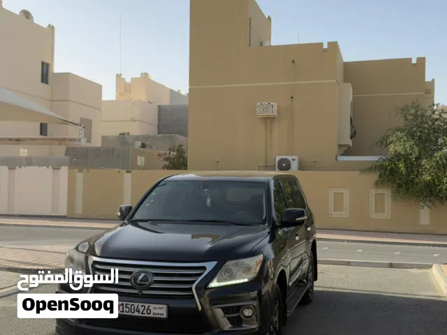 جيب لكزس 2013 للبيع