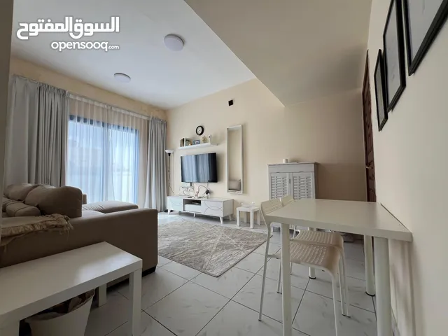 أوول ساكن للإيجار الشهري شقة مفروشة غرفة وصالة في عجمان منطقة الجرف