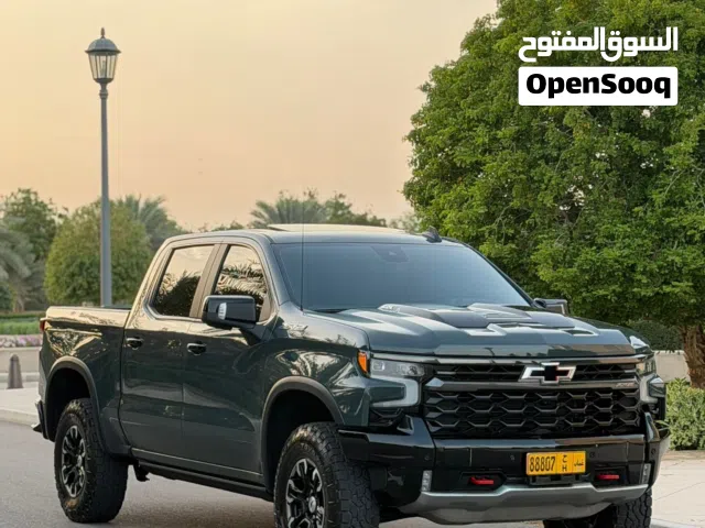 2025 شيفروليه سلفرادو ZR2