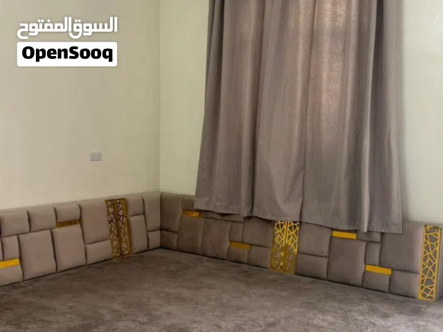 25 m2 2 Bedrooms Townhouse for Rent in Al Sharqiya Ja'alan Bani Bu Ali