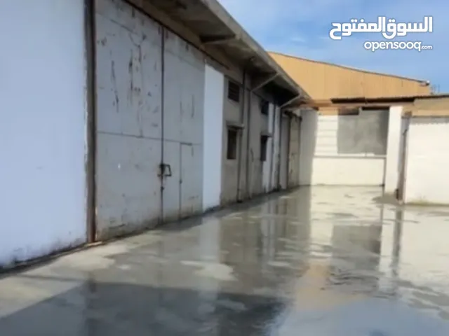 موقع تجاري بمنطقة الحامية