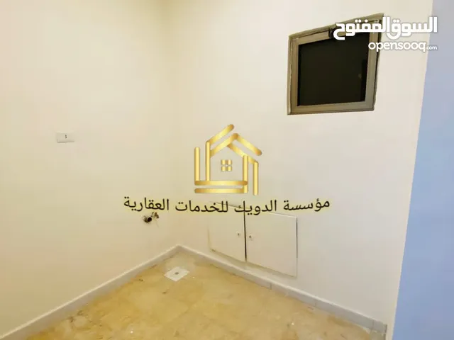 221m2 3 Bedrooms Apartments for Rent in Amman Deir Ghbar