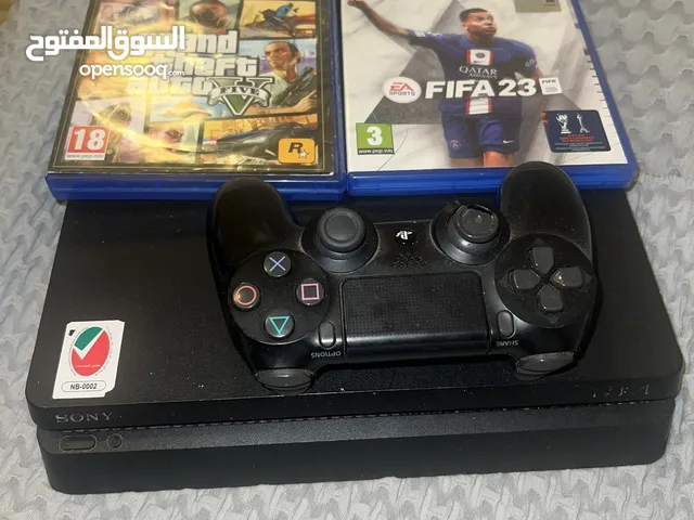 Play station 4 slim