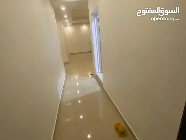 950 m2 5 Bedrooms Villa for Rent in Al Ahmadi Wafra residential