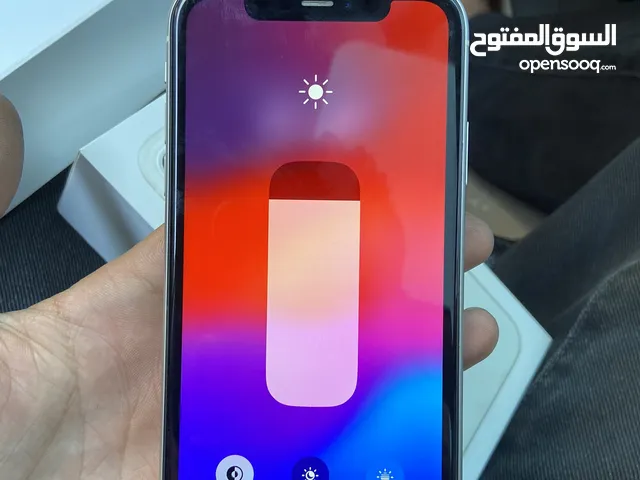 آيفون 11 وكاله