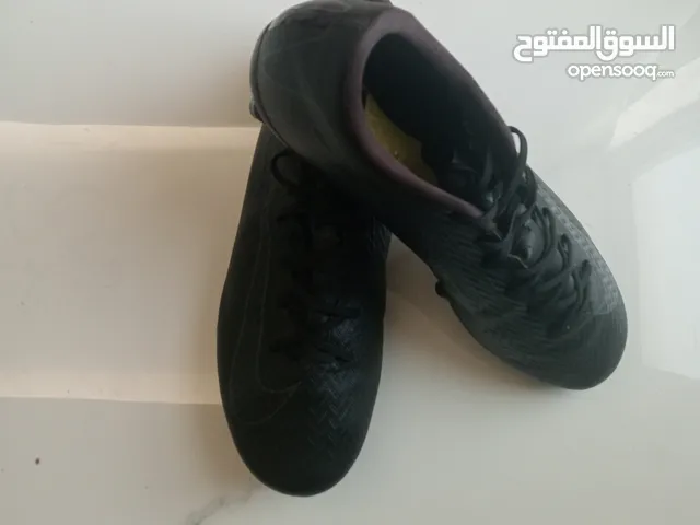 حذاء كرة قدم نايك اصلي