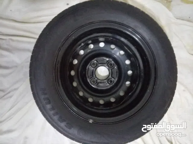 كفر مع جنط مقاس 185/65R14