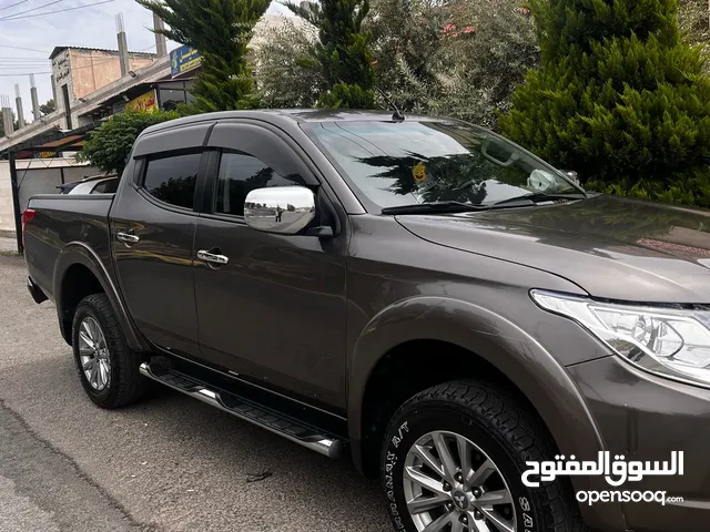 Used Mitsubishi L200 in Salt