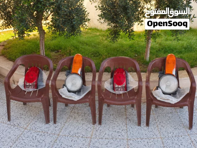 اضواء خليفة وامامية لي سيارات Fg