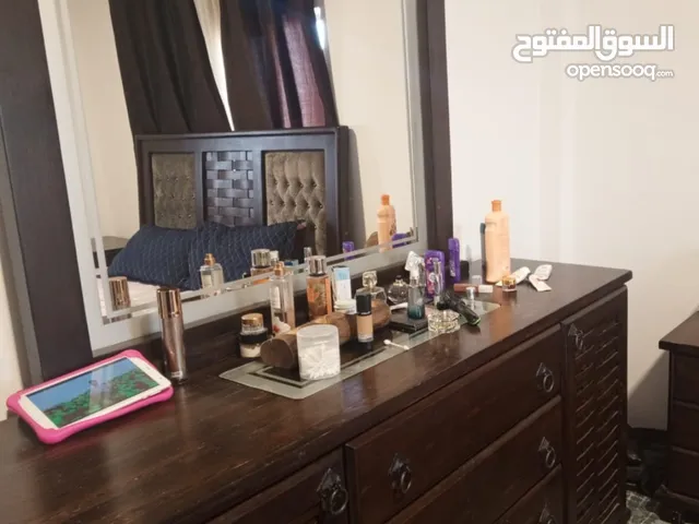غرفة نوم خشب صولد للبيع