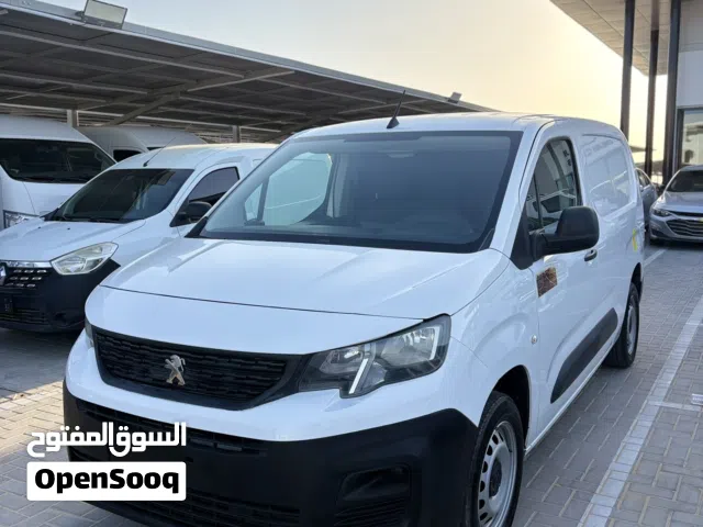 2022 Peugeot Partner Van Short Body