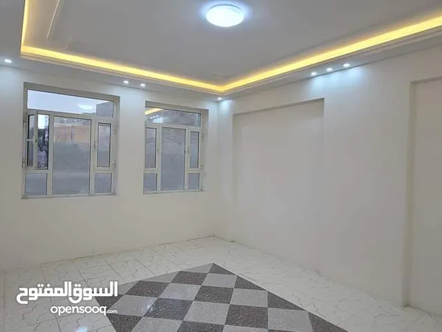 200m2 4 Bedrooms Apartments for Sale in Sana'a Bayt Baws