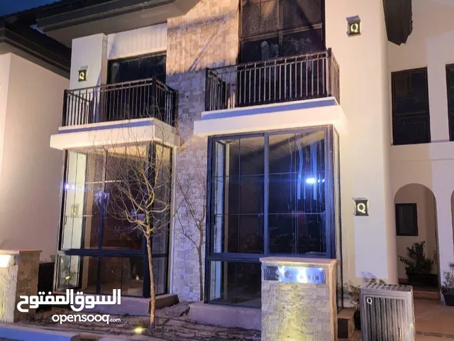 175 m2 4 Bedrooms Villa for Sale in Cairo New Cairo