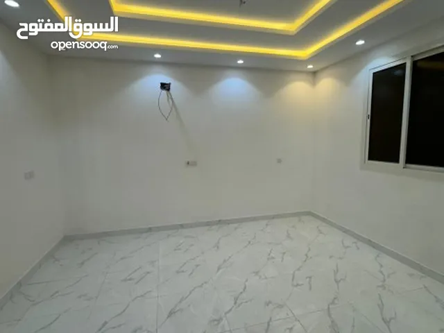 320 m2 3 Bedrooms Villa for Rent in Tabuk Al-Nazim