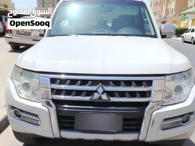 2019 ميتسوبيشي باجيرو GLS