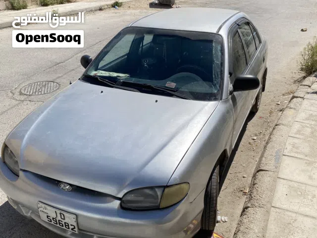 1997 هيونداي اكسنت Standard