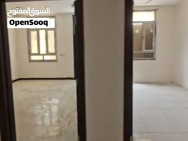 150 m2 2 Bedrooms Apartments for Rent in Basra Al Amn Al Dakhile