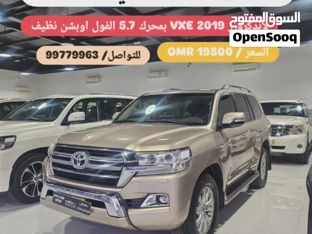 2019 تويوتا لاند كروزر EXR