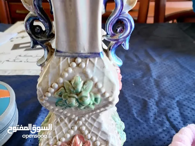 فازة ولوحات للبيع كلهم مستعمل بحالة جديد