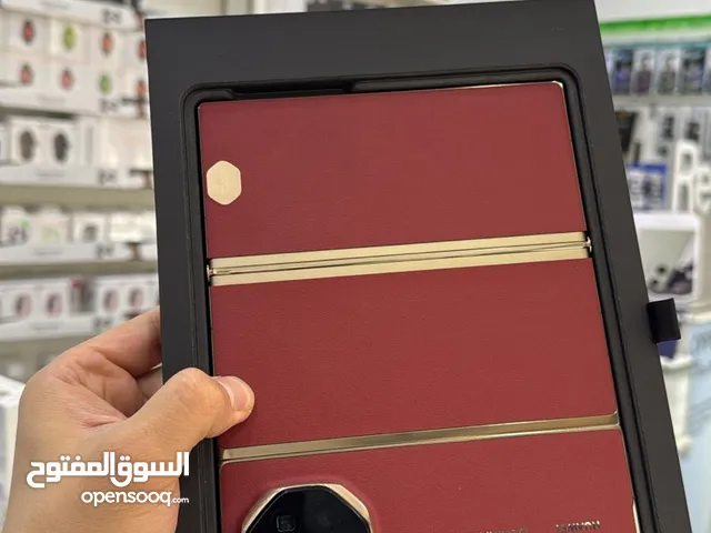 هاتف HUAWEI mate XT لون احمر استعمال خفيف