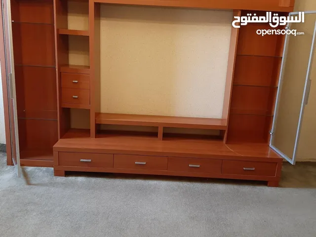 متوفر مكتبة استعمال نضيف ربي يبارك