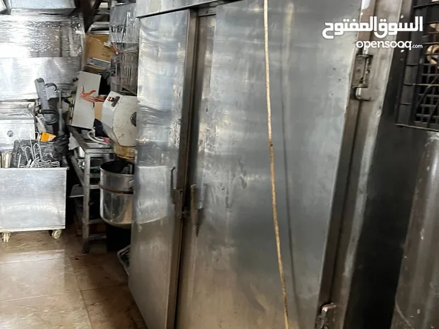 عدة مطعم بأكملها