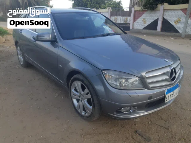 مرسيدس بنز C180 2009 استيشن للبيع