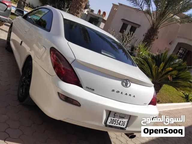 تيوتا كامري سولارا أمريكية