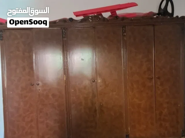 خزانه كبيره للبيع